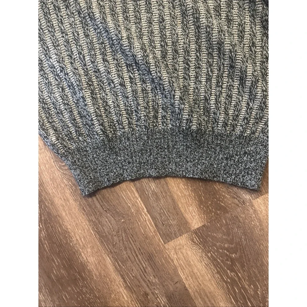 Vintage Michael Gerald Men's M Acrylic Knit Sweater Gray Black Blue Striped